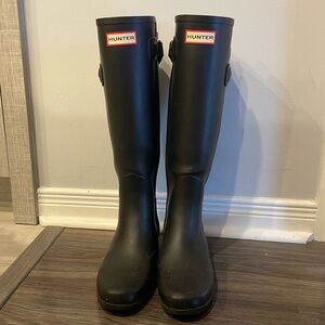 Size 5 Hunter Boots